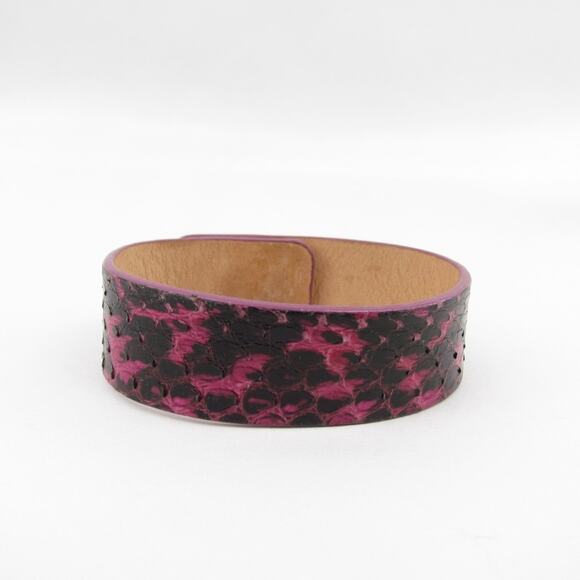 Juicy Couture Purple Turnlock Bracelet - Picture 8 of 9